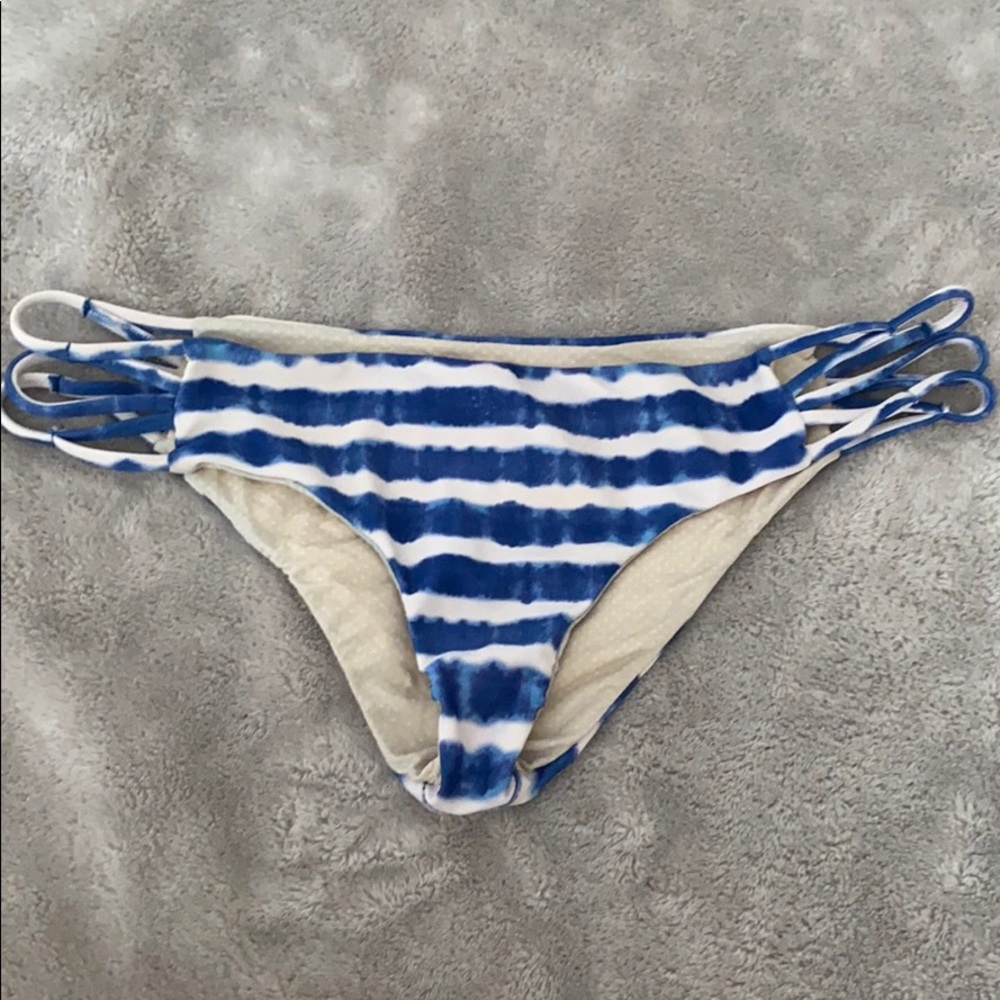 Acacia vintage bottoms